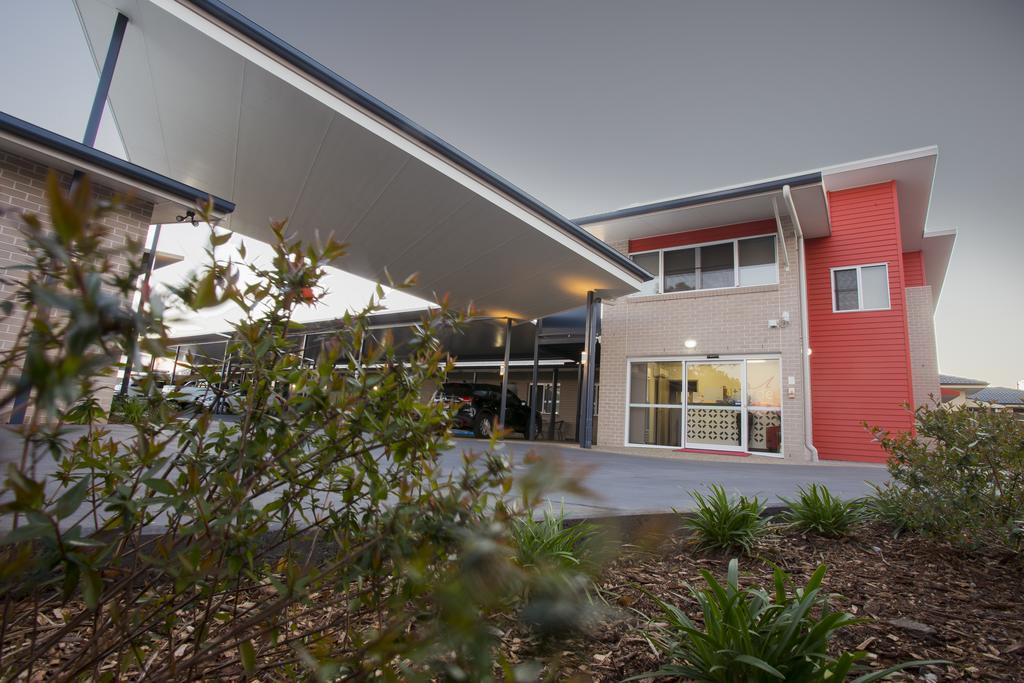 טוומבה Altitude Motel Apartments מראה חיצוני תמונה