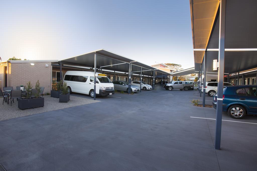 טוומבה Altitude Motel Apartments מראה חיצוני תמונה