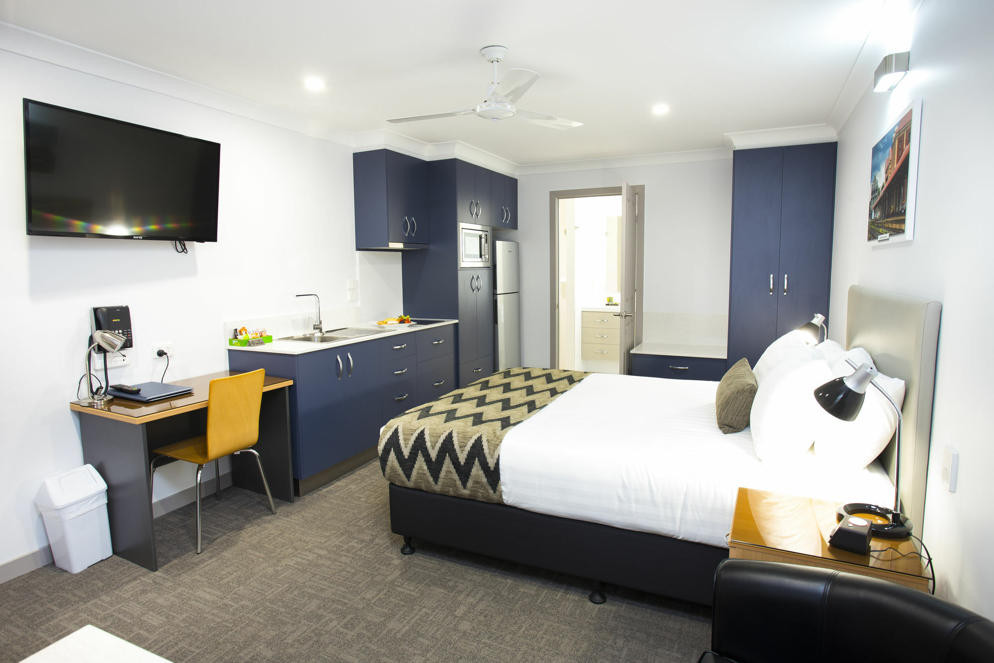 טוומבה Altitude Motel Apartments מראה חיצוני תמונה